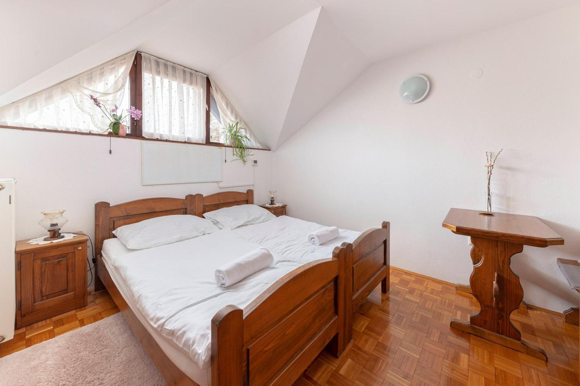 Bed And Breakfast Mili Vrh Kamnik Exterior foto